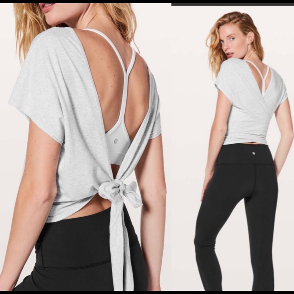 Lululemon It’s a Tie tee